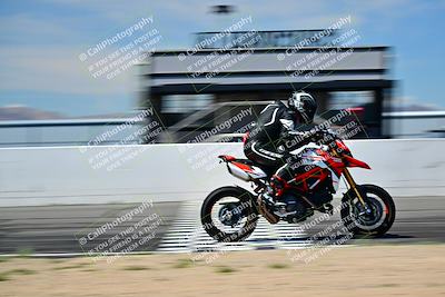 media/Mar-25-2024-Moto Forza (Mon) [[8d4319bd68]]/3-Intermediate Group/Session 4 (Front Straight Speed Pans)/